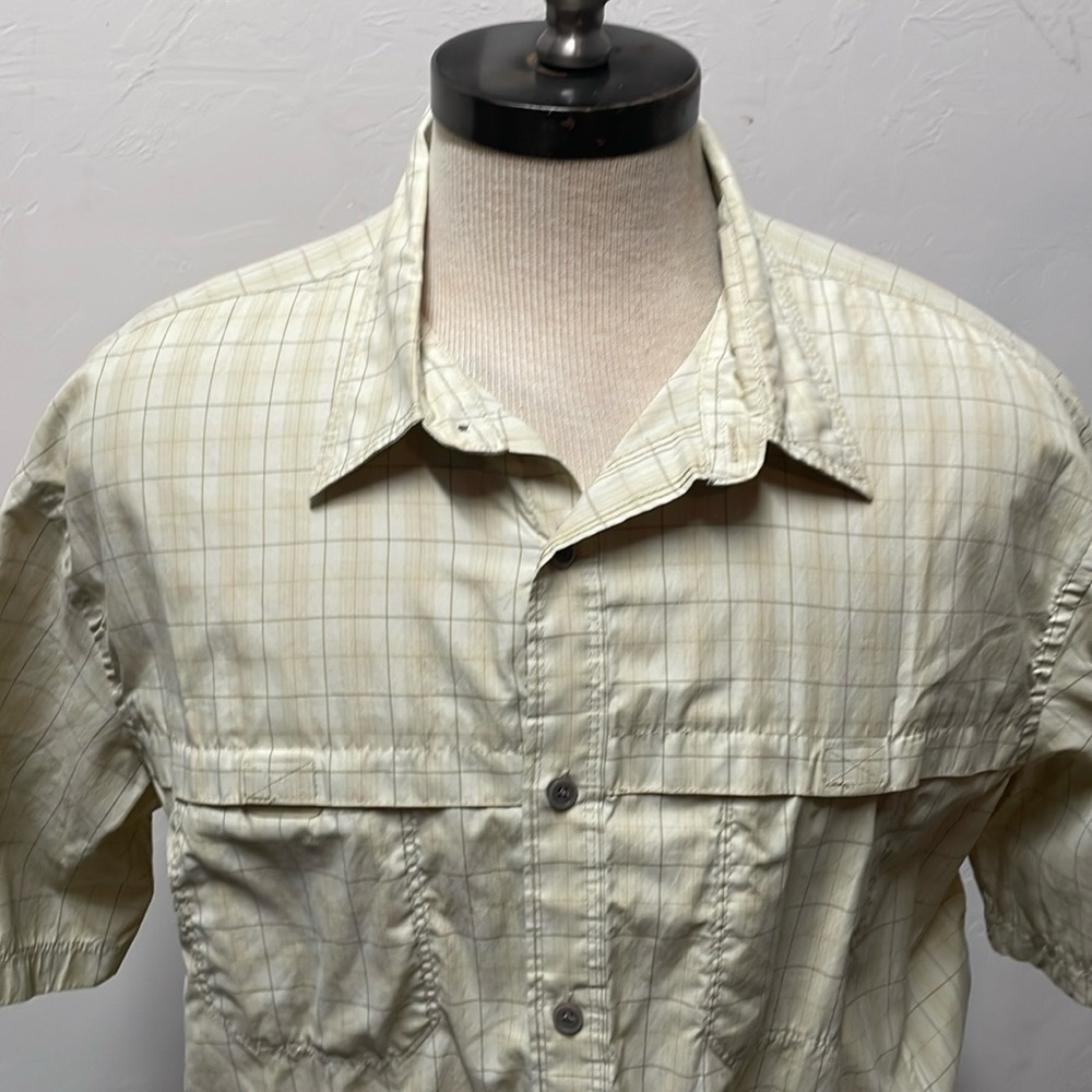 Arrow Yellow checkered short sleeve button down shirt size XL